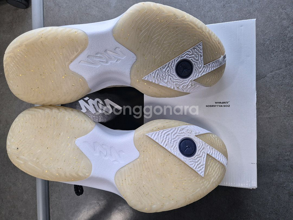 나이키 조던 1 자이온 275m 새상품--2