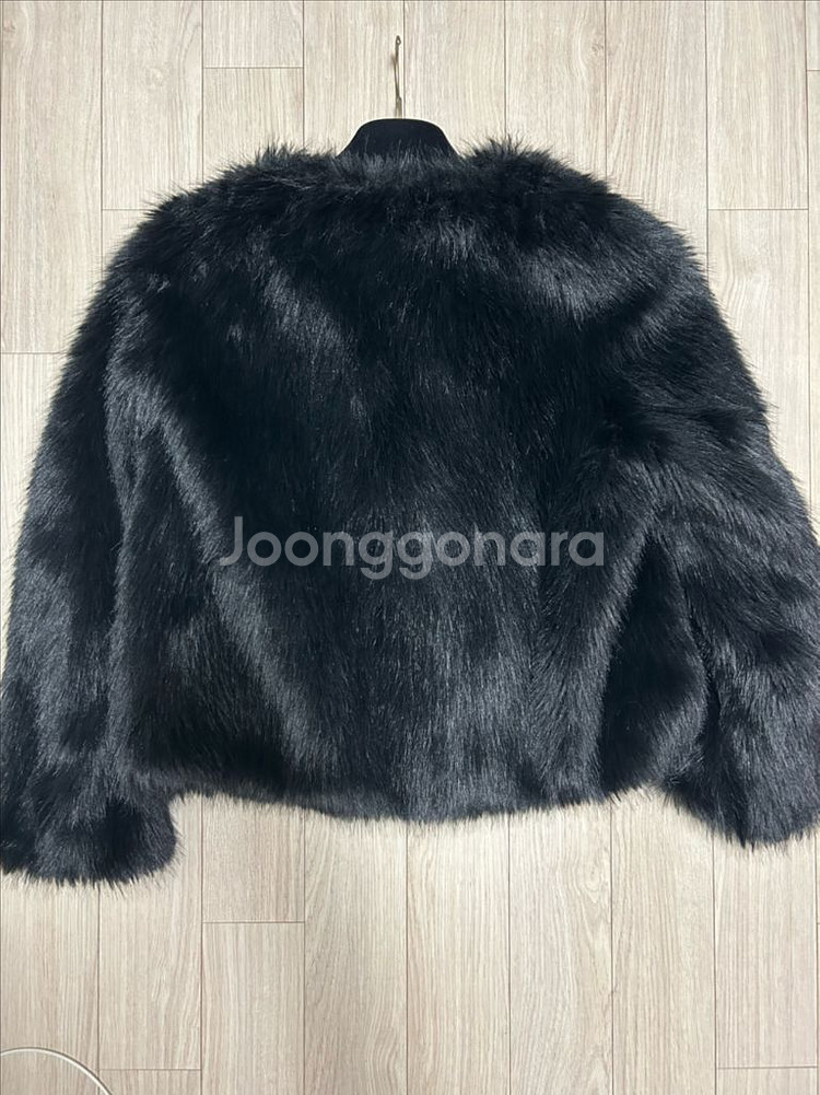 얼바닉30urbanic30 Faux Fur Jacket--2