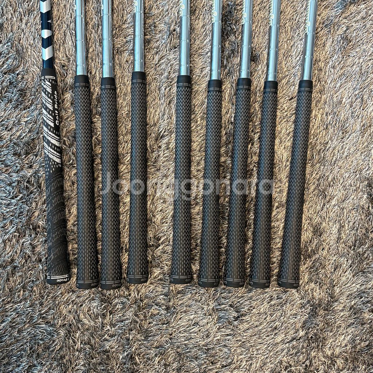 타이틀리스트 620CB, 620MB 3-P--4