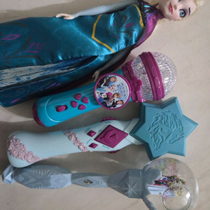 겨울왕국 스노우볼 엘사마이크