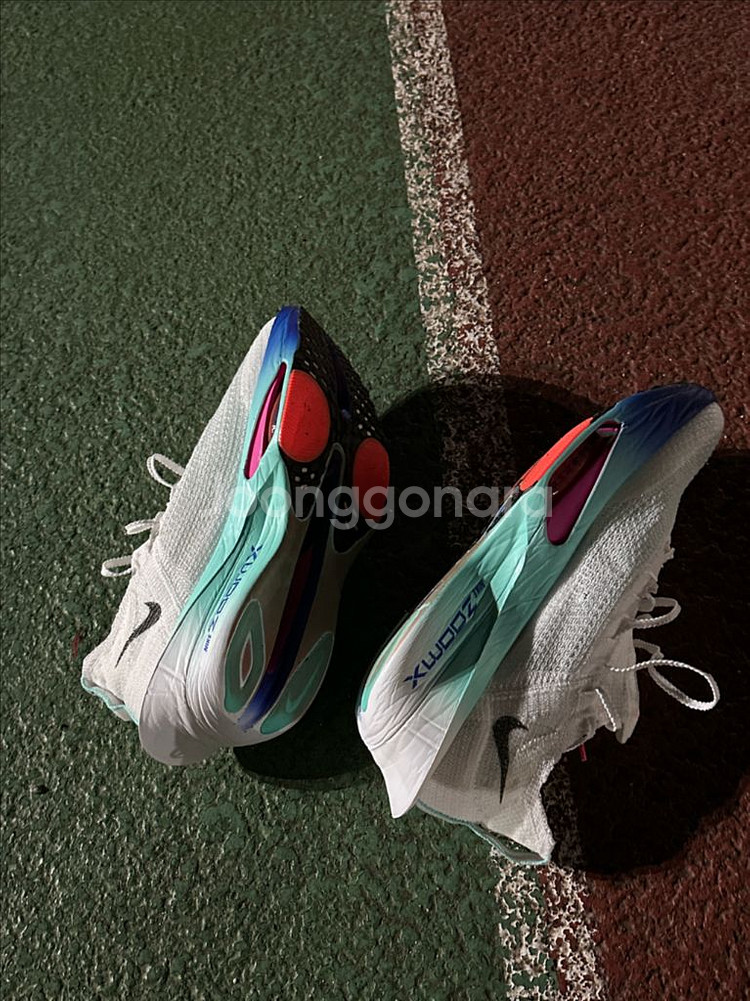 알파플라이3 275--1