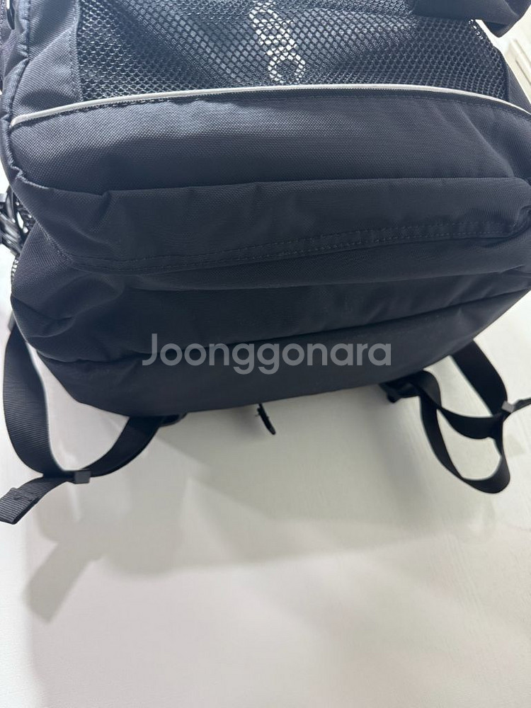 뉴발란스 블랙 백팩--6