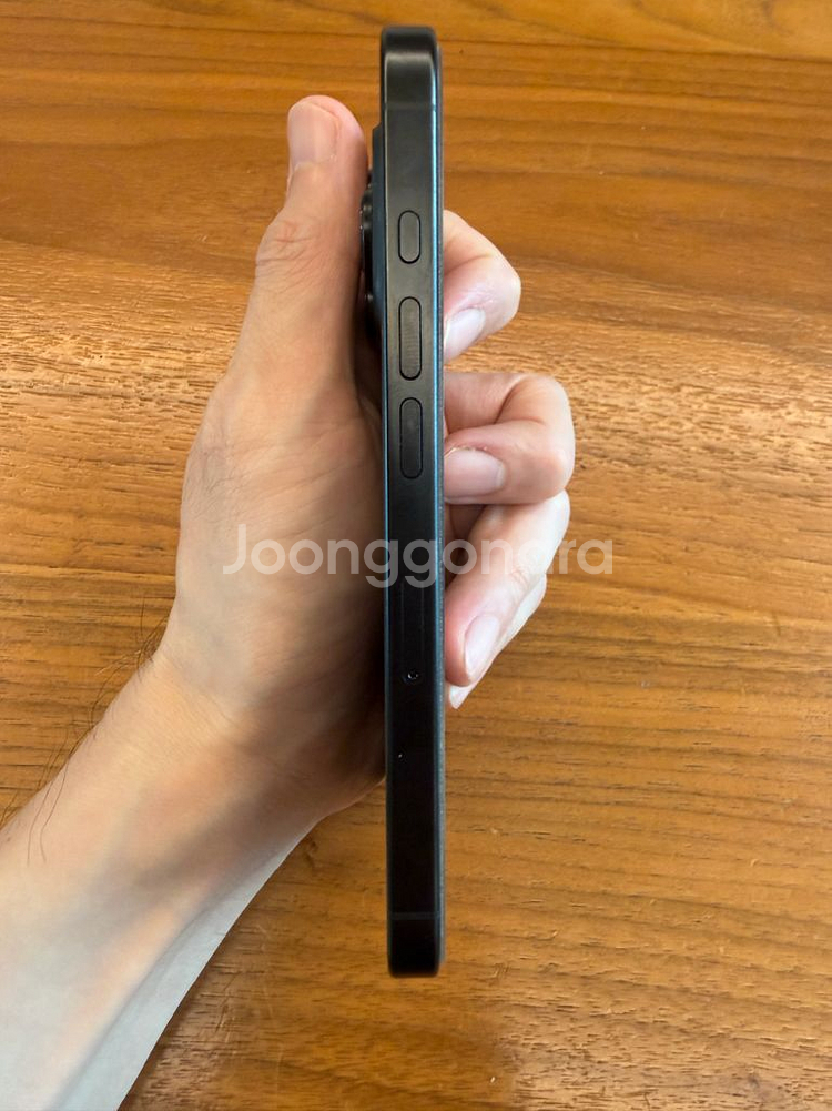 아이폰16프로 512GB 블랙 티타늄--2