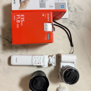 소니 zv-e10 / 1650 렌즈 / e35 f1.8