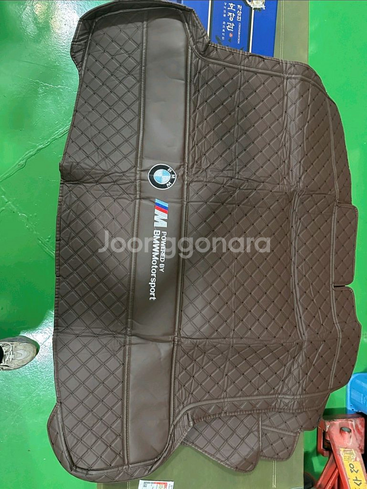 2024 bmw ix1 트렁크.풀커버 매트--2