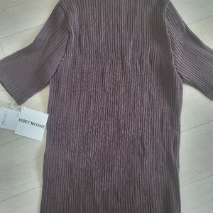 이세이미야케 해칭 나수브라운탑