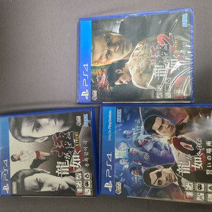 ps4 용과같이0 극1 극2는 미개봉
