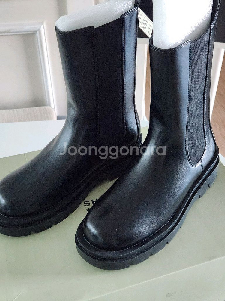 (새상품) 슈펜 첼시 플랫폼 부츠 250--2