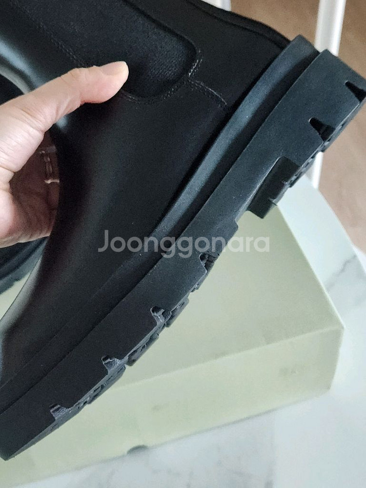 (새상품) 슈펜 첼시 플랫폼 부츠 250--4