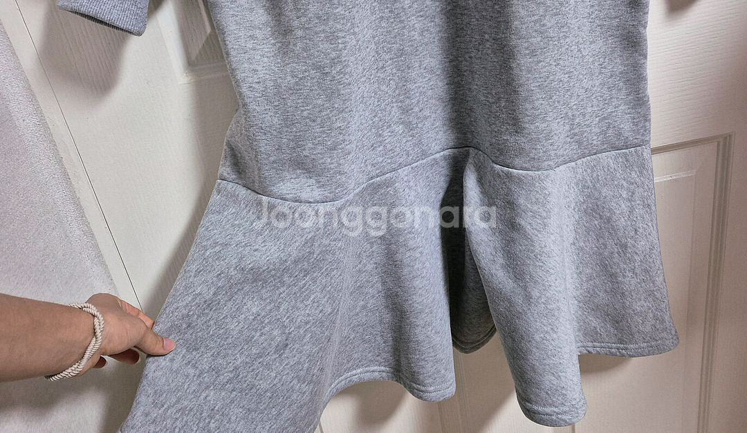 반목 레이스 기모안감 러플 긴팔 롱 원피스--5