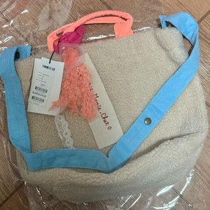 새상품) 탐베레 가방