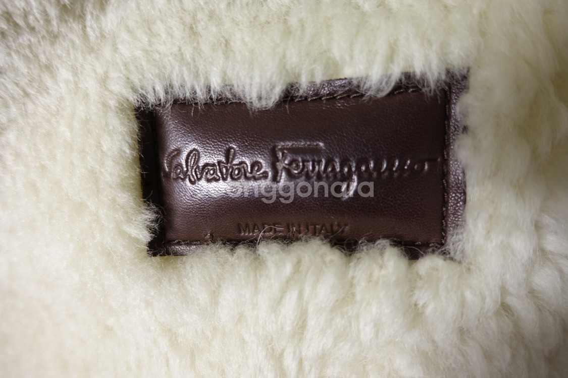 페라가모 카멜 스웨이드 양털 무스탕 코트--7