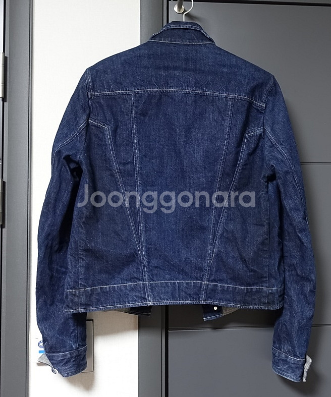 보테가 베네타 디스트레스드 데님 자켓--2