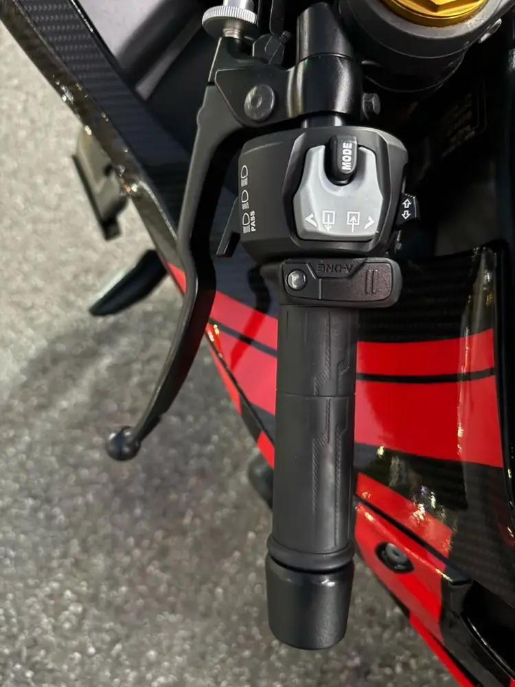 r1000r 저키로수 마지막 가격다운 이미지