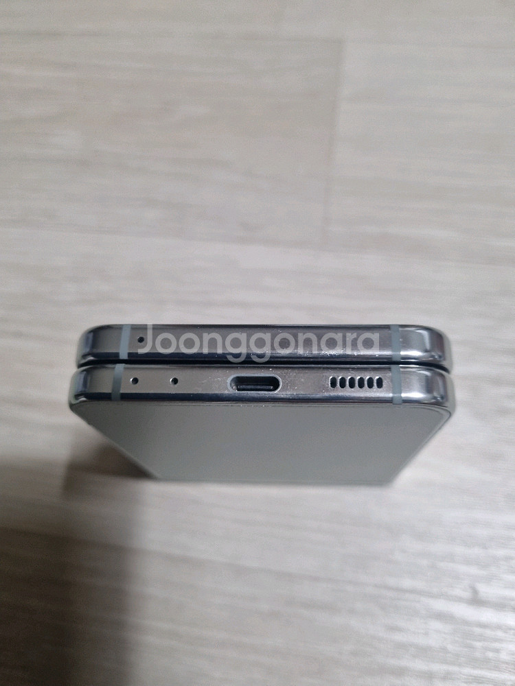 갤럭시 Z 플립5 512GB 민트 상태좋음--2