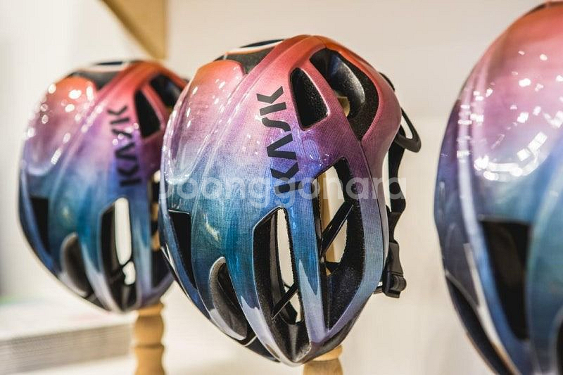 카스크 프로톤 폴스미스 에디션 판매합니다--1