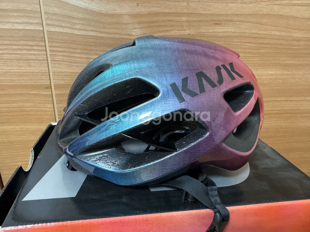 카스크 프로톤 폴스미스 에디션 판매합니다--5