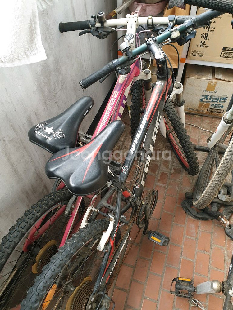 첼로 22인치, 칼라스 22인치 어린이 자전거 팝니다--0