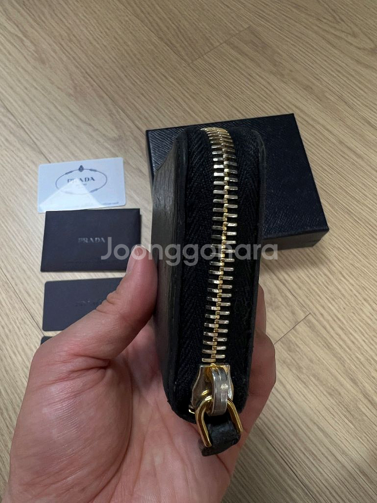 프라다 사피아노 가죽지갑--1