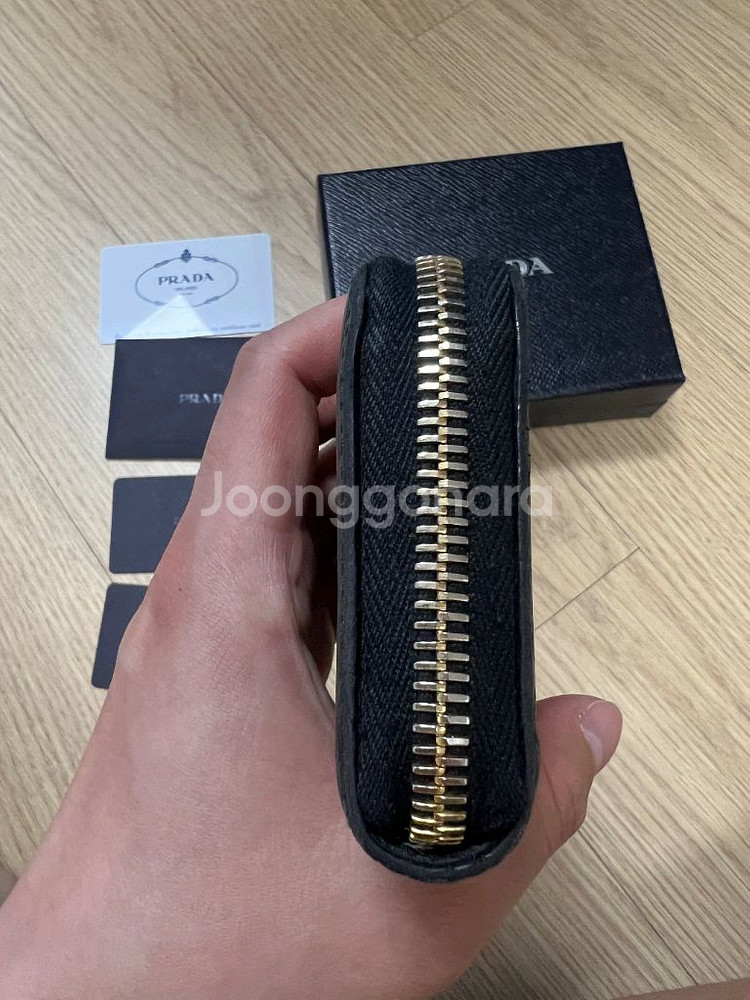 프라다 사피아노 가죽지갑--3
