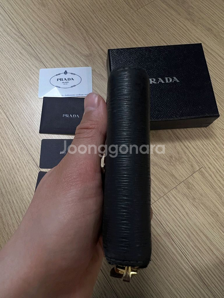 프라다 사피아노 가죽지갑--5