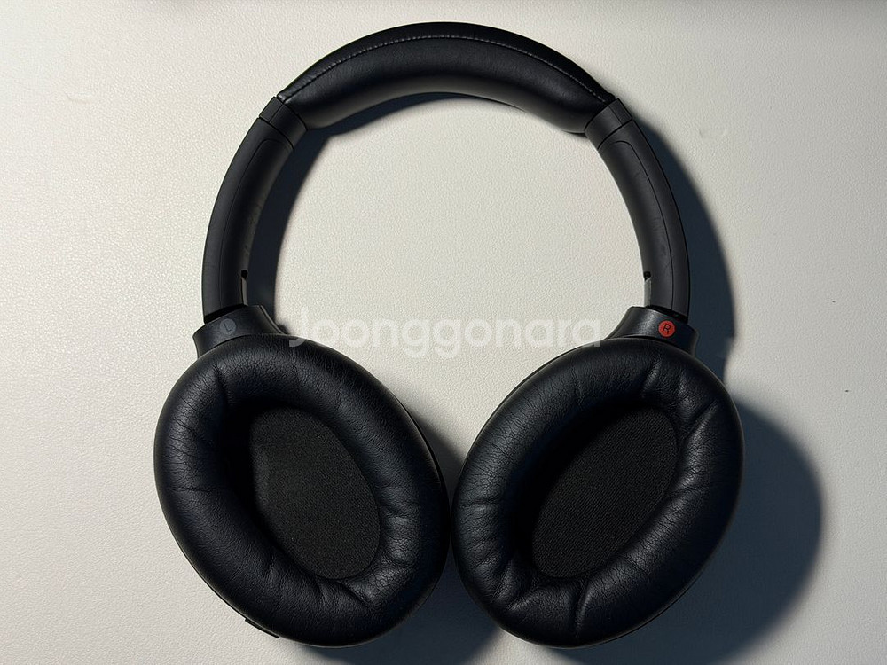 소니 WH1000XM4 헤드폰--3