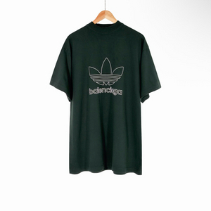 [1] 발렌시아가 x 아디다스 남성 발디다스 자수로고 반팔 티셔츠 그린