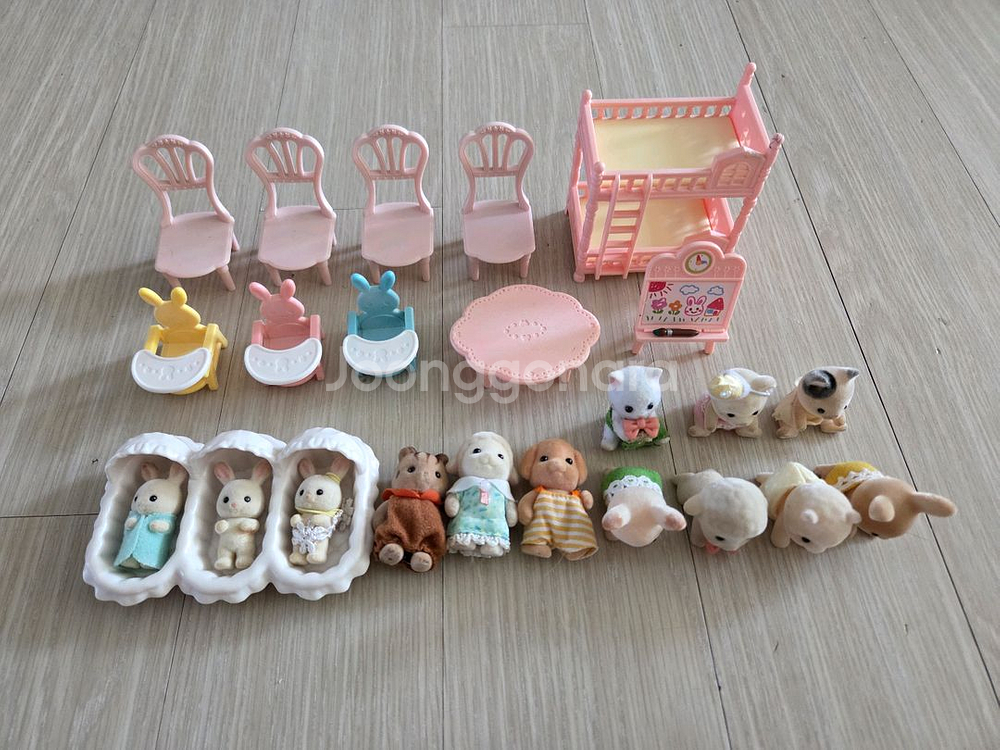 실바니안 인형 피규어 및 소품들--0