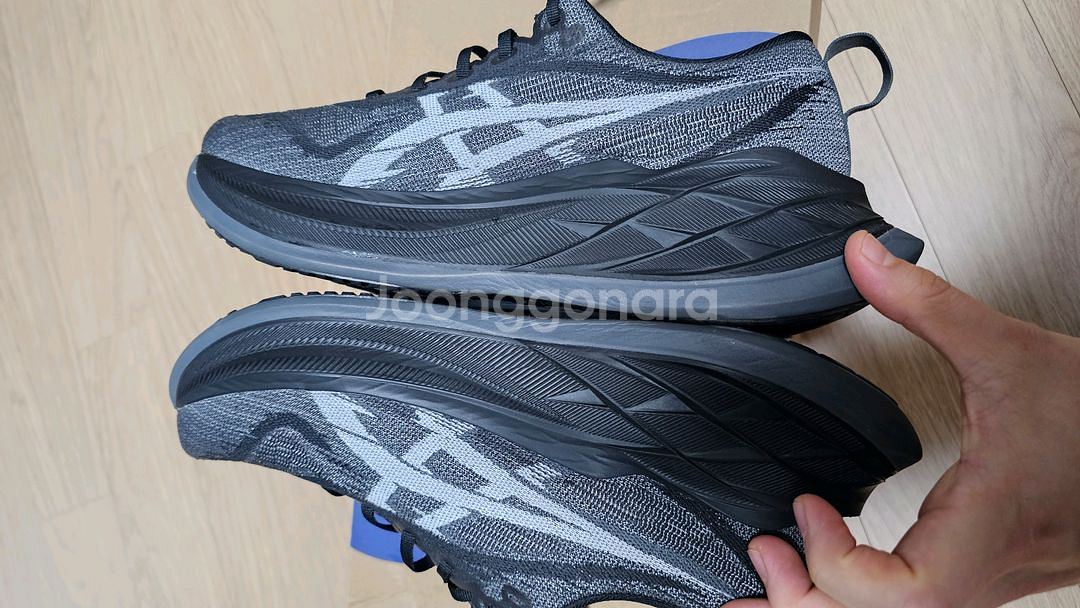 아식스 슈퍼블라스트2 (블랙/275) 팝니다--3