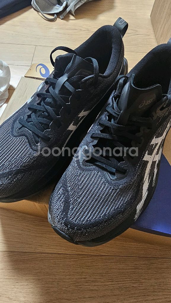 아식스 슈퍼블라스트2 (블랙/275) 팝니다--4