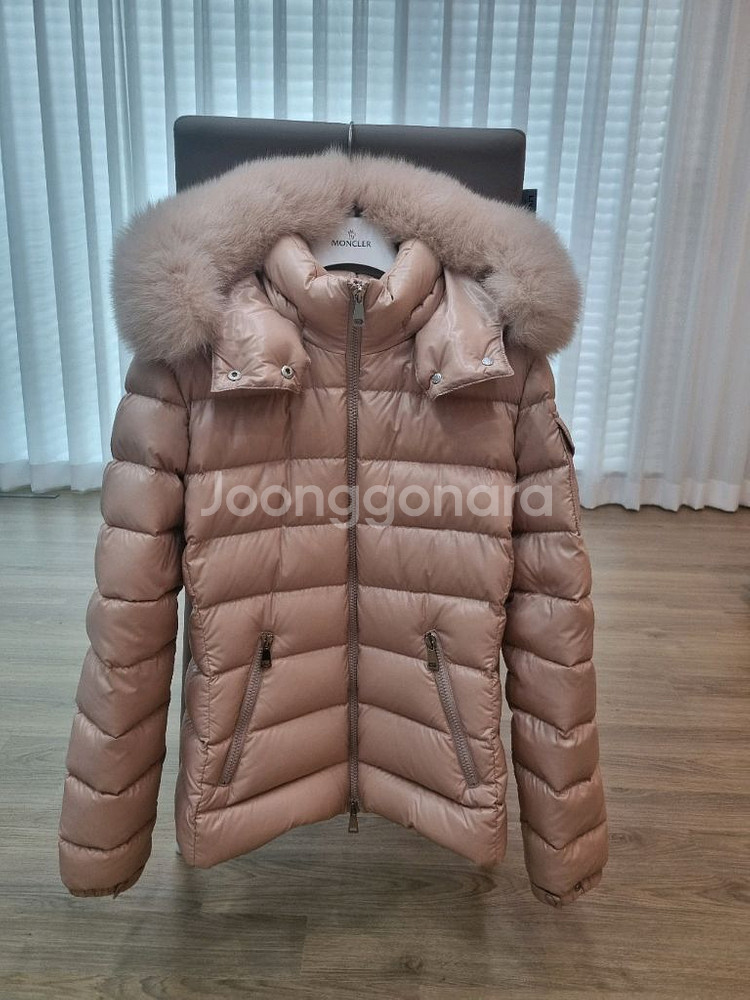 몽클레어 여성패딩 바디퍼1사이즈--0