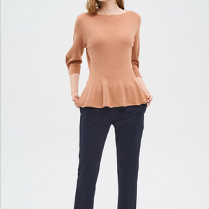 마인 페플럼 벌룬 소매 니트