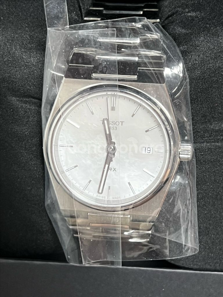 티쏘 PRX 35mm 쿼츠 스틸 화이트--1