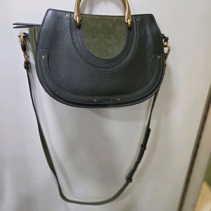 끌로에 픽시 크로스백