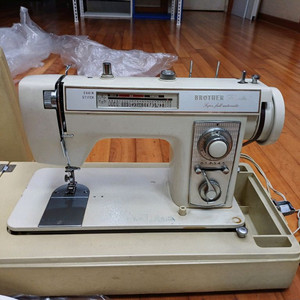 오래된 일제 레트로 브라더 미싱 저렴하게 드립니다~