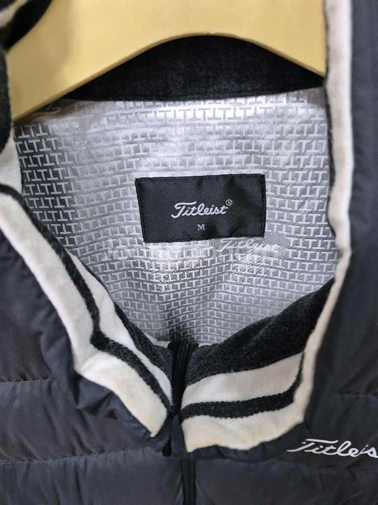 타이틀리스트 구스다운 패딩조끼95--1