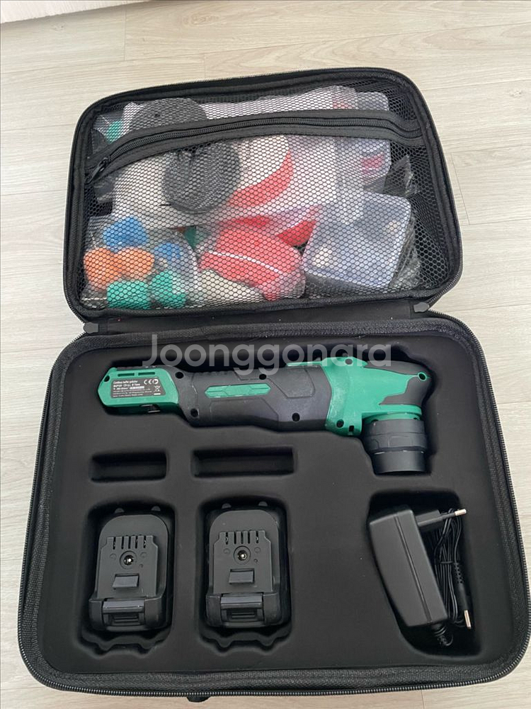 바토카 BATOCA S4 무선 광택기 폴리셔 팝니다.--2