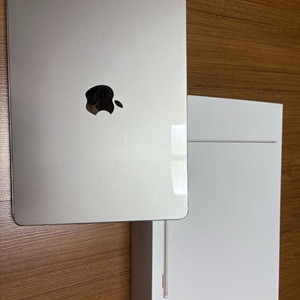 맥북에어 M2 13인치/ MacBook Air M2