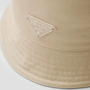 프라다 버킷햇 베이지 사이즈 m 이미지