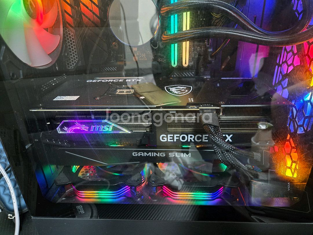 RTX 4080 super 슬림 그래픽카드 팝니다--1