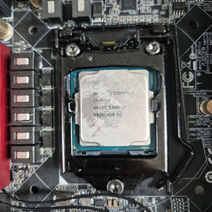 인텔 7세대 i7 7700 cpu 단품