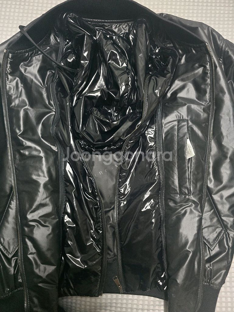 이로(IRO) 포트 로얄 글로시 레이어드 항공점퍼 S싸--2