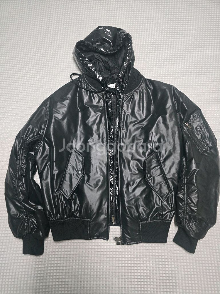 이로(IRO) 포트 로얄 글로시 레이어드 항공점퍼 S싸--1