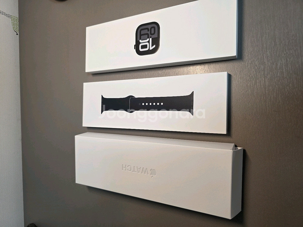 애플워치10 제트블랙 42mm GPS 모델--1
