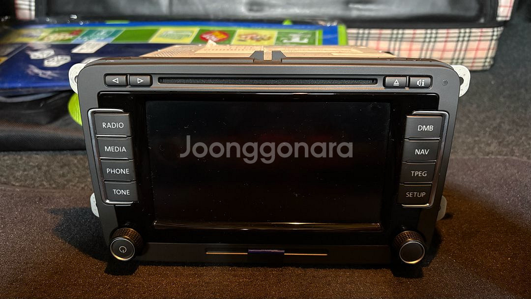 폭스바겐 파사트 B7 순정 네비--0
