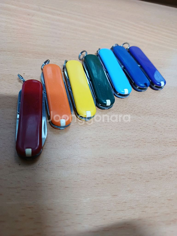 빅토리녹스(SAK) 키체인 멀티툴 클래식SD 7색--1