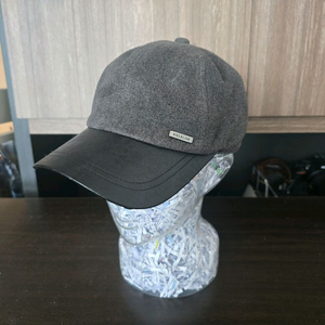 [판매완료] 골프용 겨울 귀덮게 모자