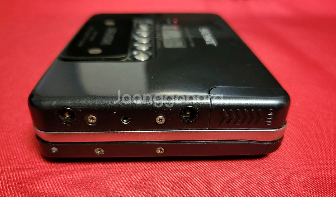 소니워크맨 WM-FX808 정상작동품--4