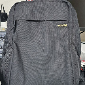 인케이스 아이콘 슬림 가방 팝니다 (택배비포함)