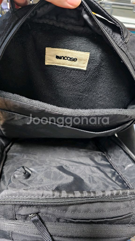 인케이스 아이콘 슬림 가방 팝니다 (택배비포함)--5